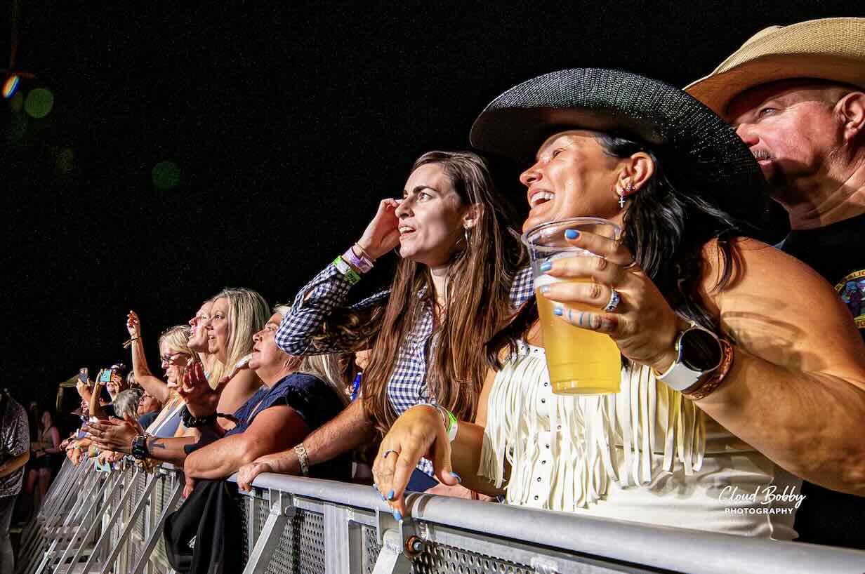 crowd at boots in the gorge country music festival at ace adventure resort