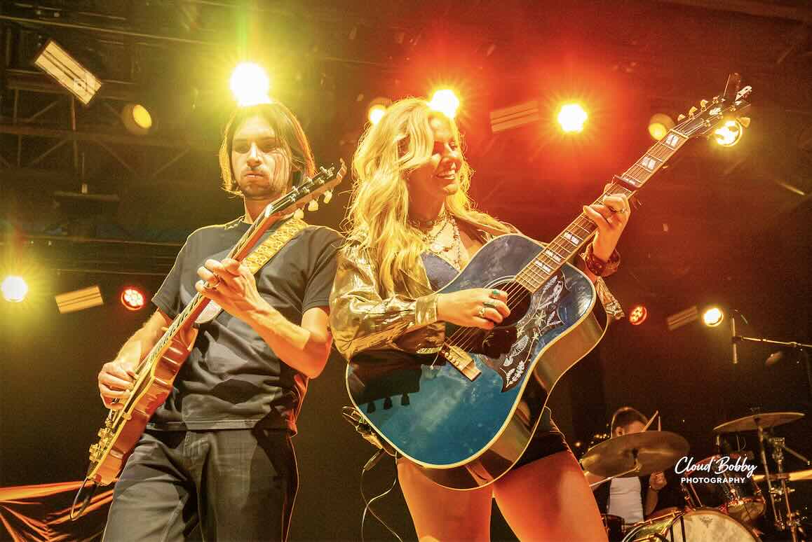 tigirlily gold performance at boots in the gorge in the new river gorge